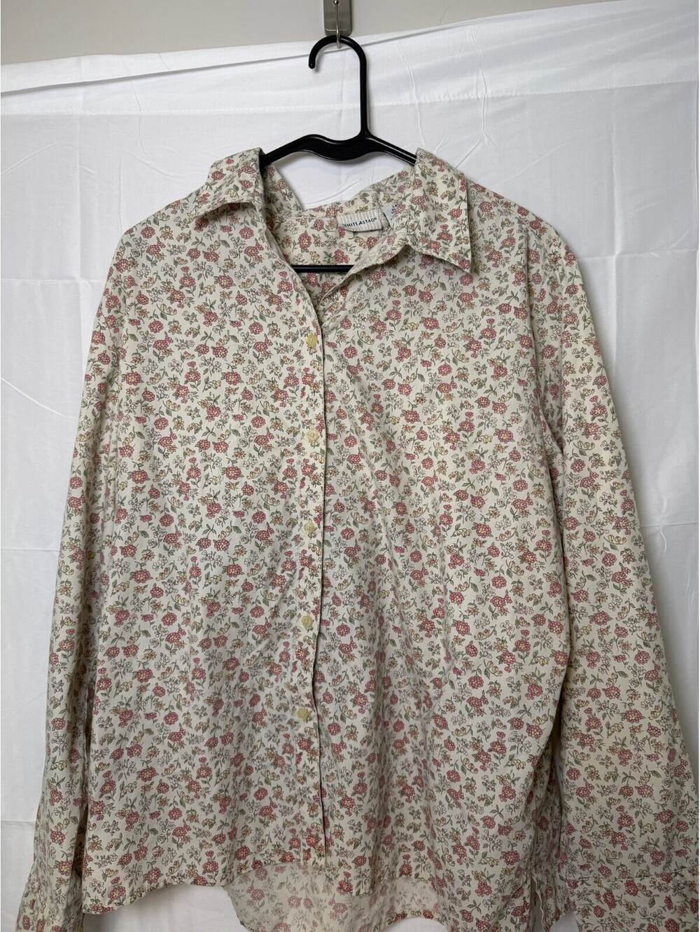 Vintage Floral White Stag Long Sleeve Blouse